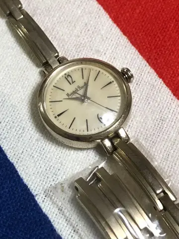 MARGARETHOWELL 여성용 시계 배터리 교환 완료