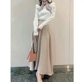 에이미 이스트 월 새상품 스커트