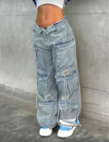 라이트 블루 패치워크 데님 팬츠