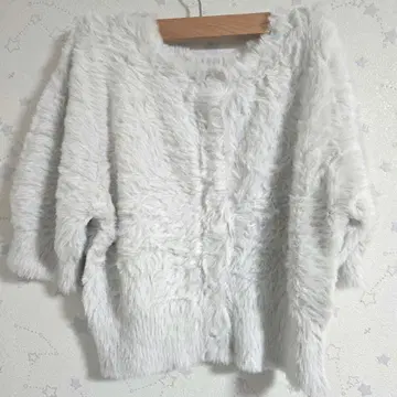 릴리안 캐럿 화이트 그레이 반팔 니트 가디건 사이즈 2