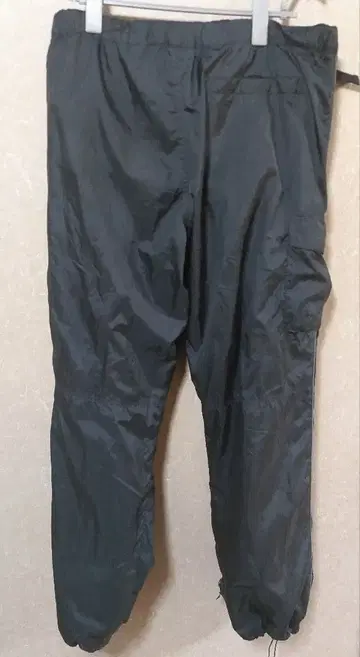 유니클로 블랙 카고 팬츠