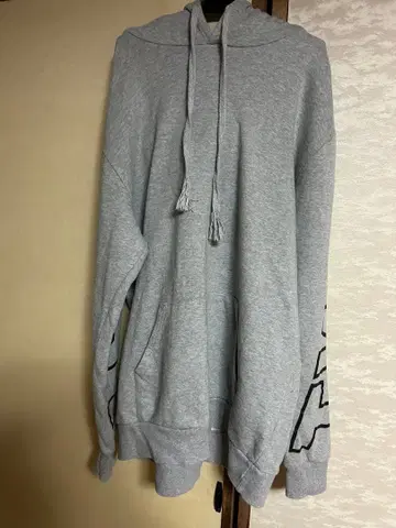 그레이 후드 부착 후드티