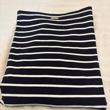 LOUNGEDRESS 라운지 드레스 보더 티셔츠