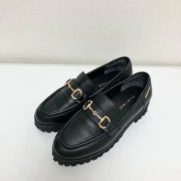 HIMIKO 블랙 로퍼 펌프스