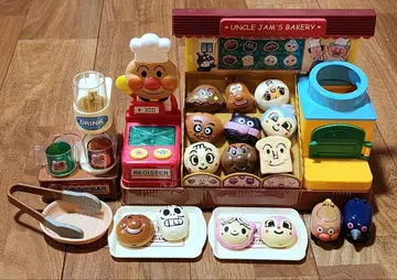 호빵맨 빵집 세트 & 미니카 2대