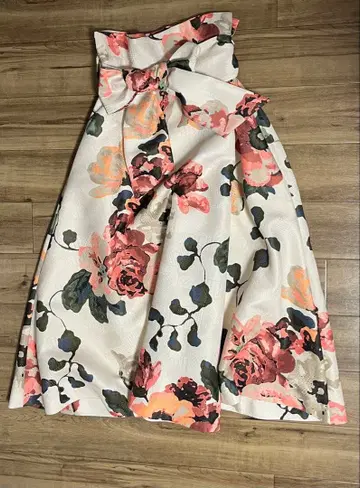 GRACE CONTINENTAL 플라워 프린트 플레어 스커트 사이즈 36