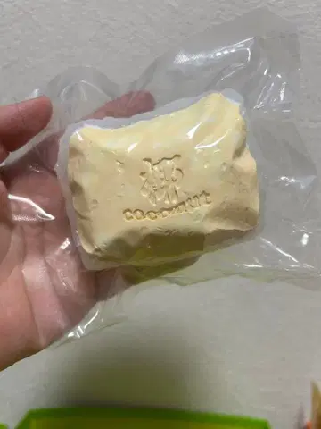 해외 스퀴즈 코코넛 샌드 밀크 캔디 진흙