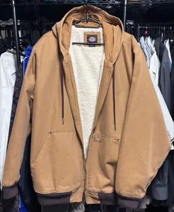 후드 부착 브라운 자켓