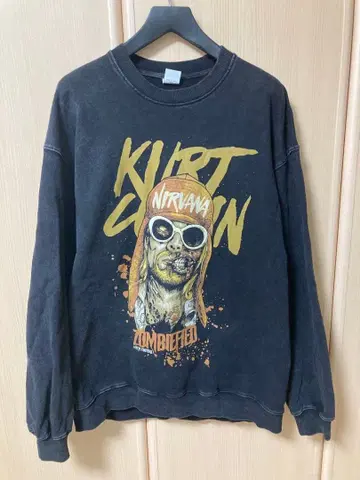 닐바나 카드 코번 빅 실루엣 맨투맨