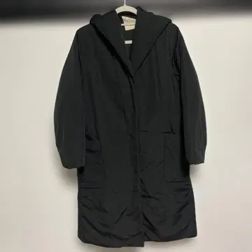 후드 부착 블랙 롱 코트