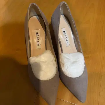 미사용 새상품 다이애나 그레이 스웨이드 하이힐