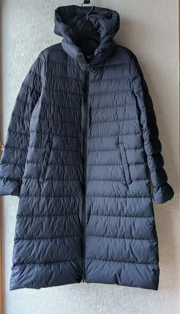 유니클로 울트라 라이트 다운 롱 L 네이비