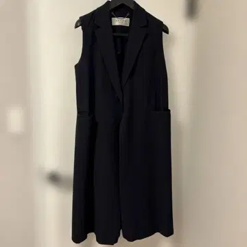 ADORE 하이카운트 스트레치 슬리브리스 자켓 (베스트)