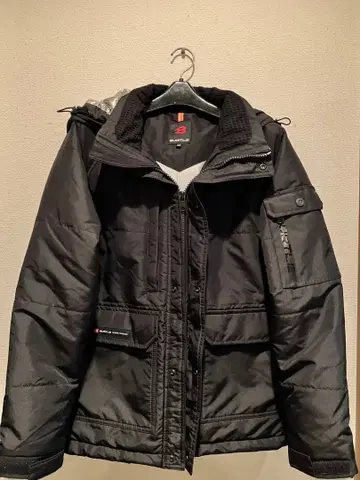 BURTLE 블랙 충전솜 방한 방수 M