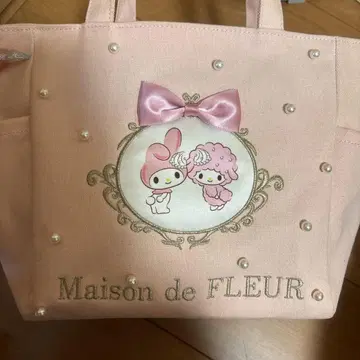 Maison de FLEUR 마이멜로디 콜라보 핑크 토트백