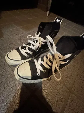 컨버스 올스타 블랙 하이컷