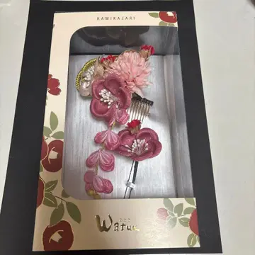 꽃 모티브 머리 장식 핑크 계열