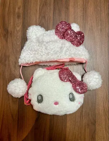 USJ 키티 모자 및 백 세트