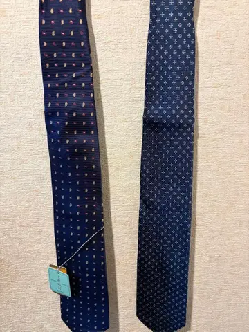 BRICK HOUSE 넥타이 네이비