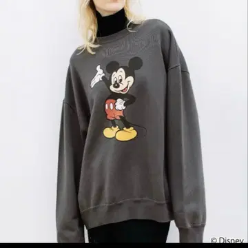 wcj 미키마우스 프린트 그레이 맨투맨