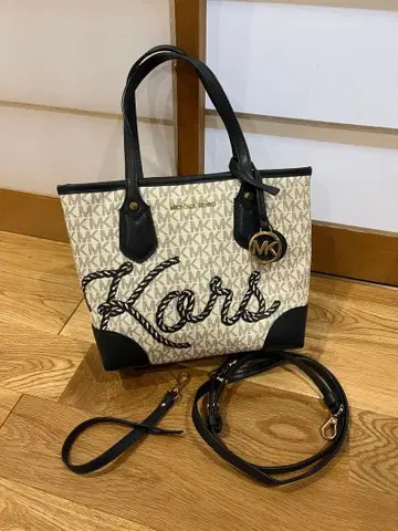 MICHAEL KORS 숄더백