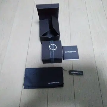 EMPORIO ARMANI 실버 반지 크리스탈 장식