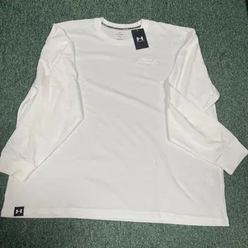 언더아머 긴팔 셔츠 XL 화이트