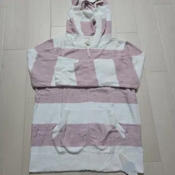 미사용 새상품 gelato pique 후드 부착 룸웨어