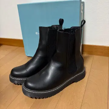 earth 블랙 사이드 고어 부츠 LL 24.5