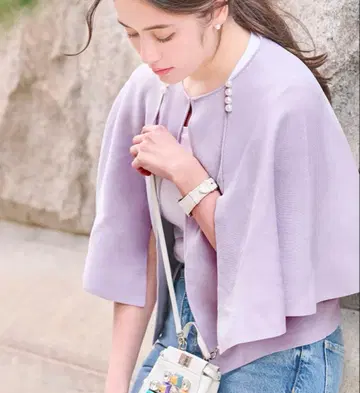 미사용 새상품 체스티 펄 케이프 가디건 퍼플 라벤더