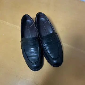 블랙 가죽 로퍼 22.5cm