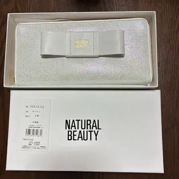 NATURAL BEAUTY 스톤 장식 장지갑 화이트