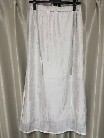 야마다야 RADIATE 화이트 롱 스커트