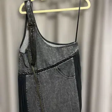 미사용 새상품 RADIATE 원숄더 데님 원피스