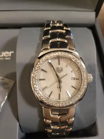 태그 호이어 여성용 손목시계 실버 다이아몬드 장식