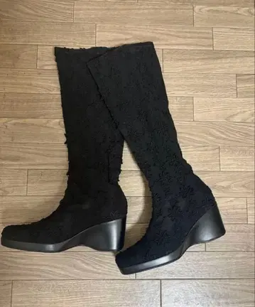 꽃무늬 자수 레이스 롱 부츠 블랙