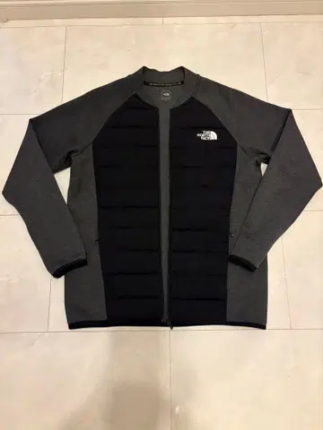 THE NORTH FACE 그레이/블랙