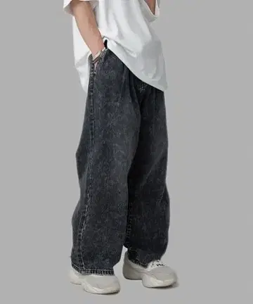 ADRER 빈티지 메이크 와이드 테이퍼드 데님 블랙 M 사이즈