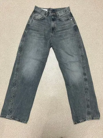 ZARA 블루 배기 팬츠