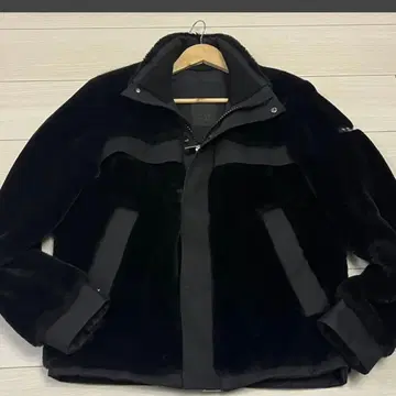 타트라스 보아 퍼 자켓 블랙 03