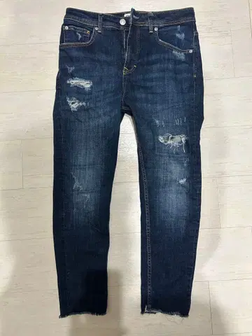 데미지 데님 팬츠 다크 블루 슬림핏 데미지 가공