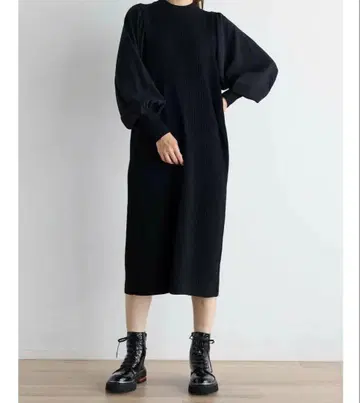 블랙 리브 벌룬 슬리브 원피스