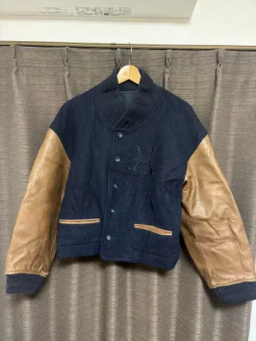 네이비/브라운 바시티 자켓 M 자수