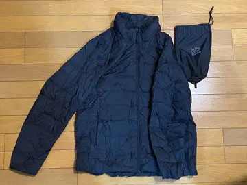 유니클로 울트라 라이트 다운 자켓 XL 블랙