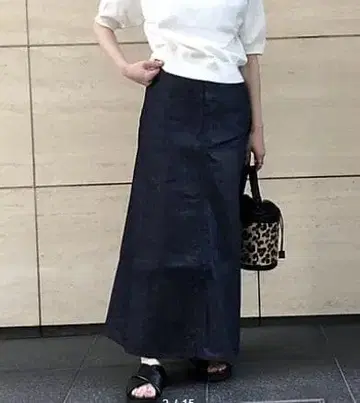 새상품 woadblue 워드블루 데님 스커트