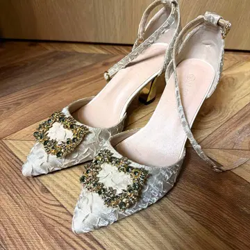 펌프스 힐 베이지 비쥬