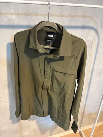 THE NORTH FACE 긴팔 셔츠 M 사이즈 올리브