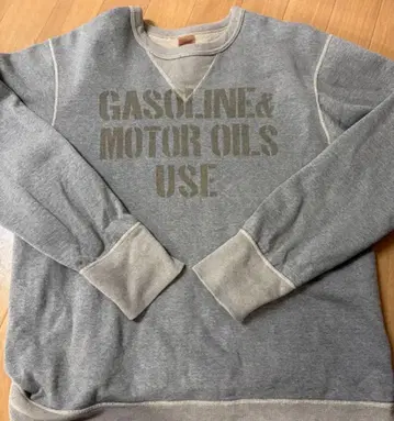 DELUXE WARE 디럭스웨어 맨투맨