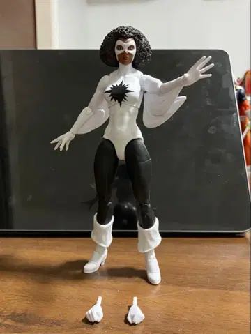 마블 레전드 캡틴 마블 모니카 람보