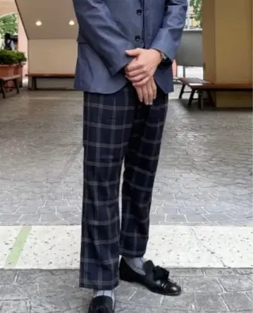 [완판템] BEAMS HEART/체크 무늬 테이퍼드 팬츠 블랙